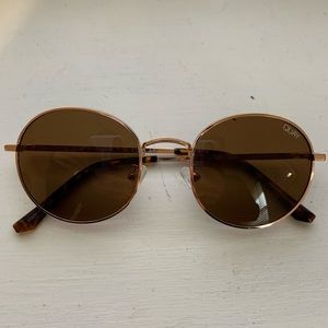 QUAY Mod Star Sunglasses